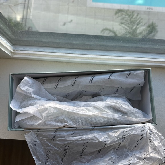 Patent Leather Bow Flats C. Paravano - Picture 3 of 3